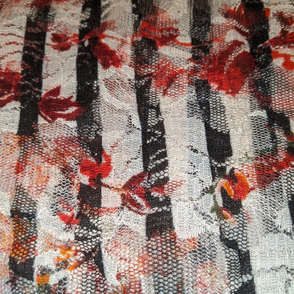 Almost Famous Red Flowered Tank Top - Picture 8 of 8